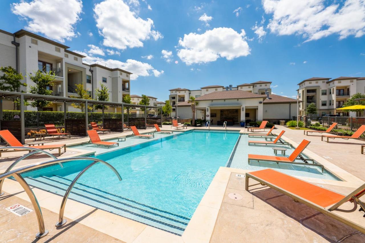 Luxe 3B/2B Getaway - Pool, Gym, Parking, Pet Wash Apartment Leander Exterior foto