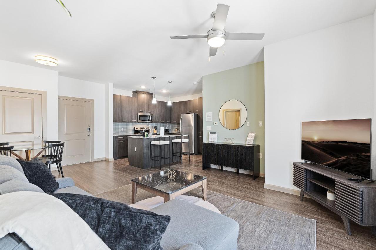 Luxe 3B/2B Getaway - Pool, Gym, Parking, Pet Wash Apartment Leander Exterior foto