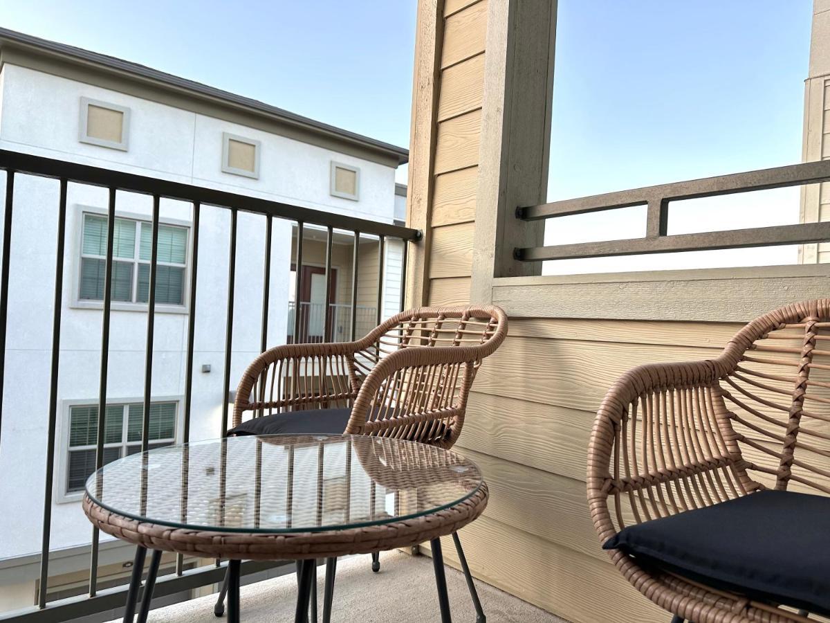 Luxe 3B/2B Getaway - Pool, Gym, Parking, Pet Wash Apartment Leander Exterior foto